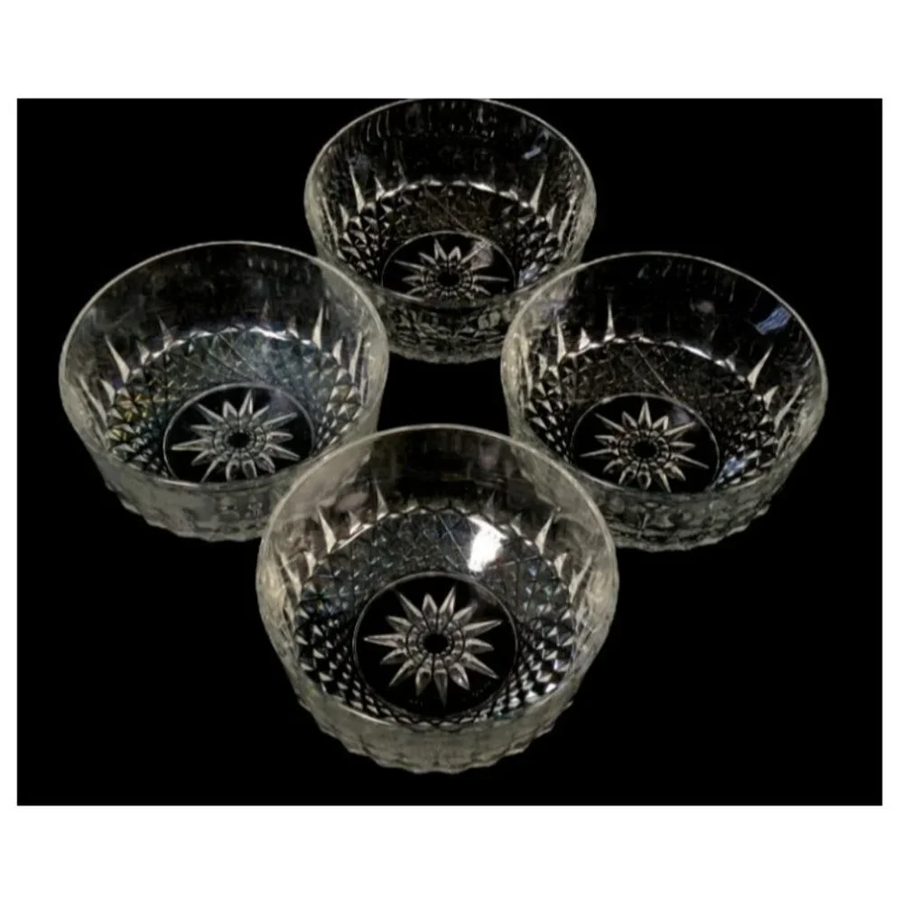 Set of 4 bowls salad dessert Cut glass Arcoroc MADE IN USA Star Burst pattern